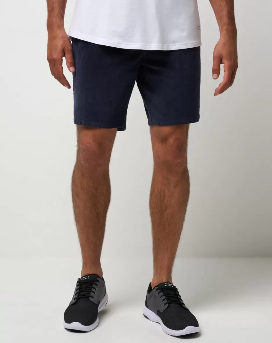 CUDDY CABIN SHORT 8IN*TravisMathew Hot
