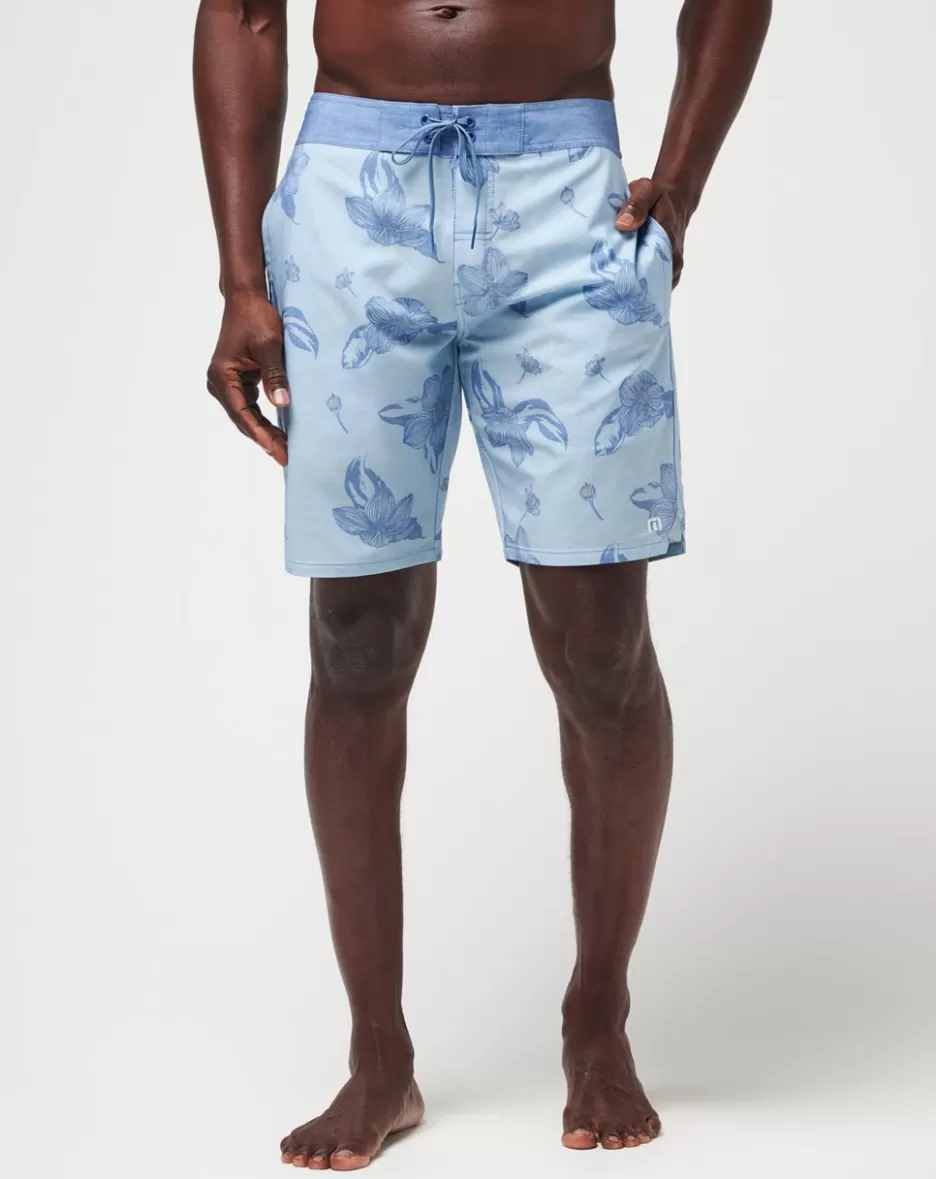 LULL IN THE ACTION BOARDSHORT*TravisMathew Cheap