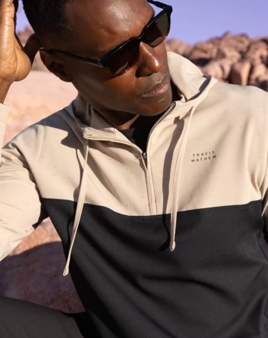 ROCKY SHORE QUARTER ZIP HOODIE*TravisMathew Sale